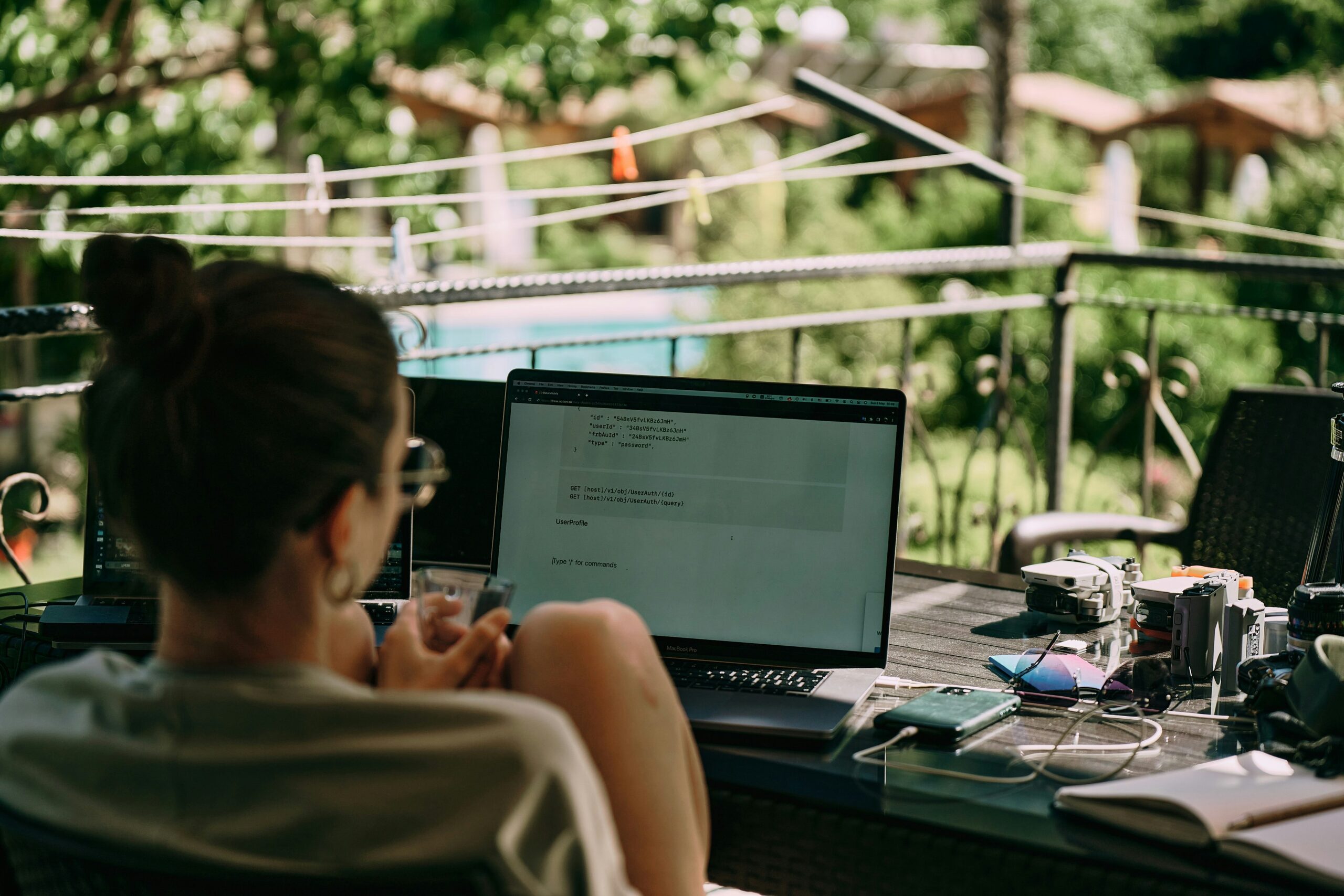 Work from Anywhere: The Complete Digital Nomad Starter Pack