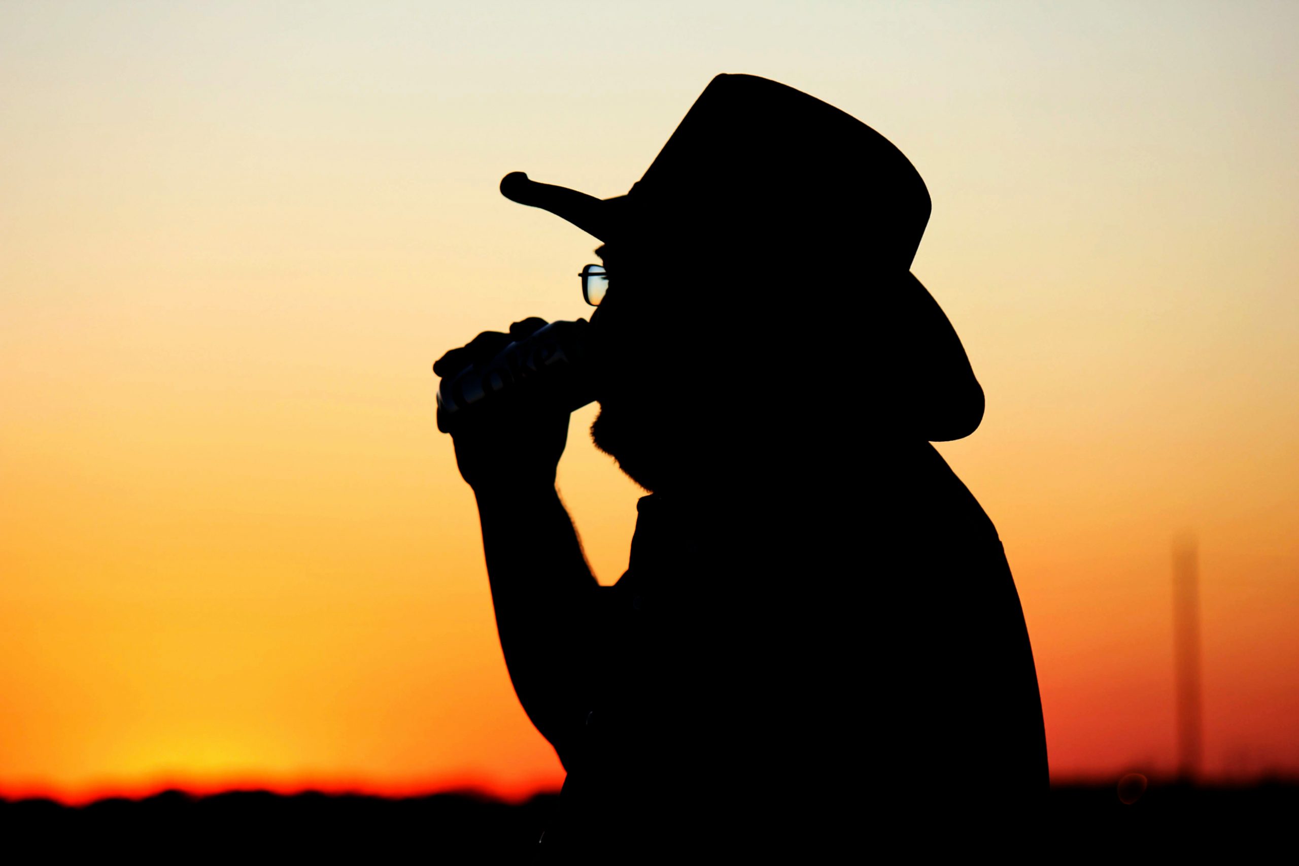 Quitting Drinking in Your 20s: Keeping Your Friends